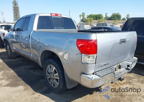 2010 Toyota Tundra Double Cab Sr5 z USA, uszkodzony, nr VIN 5TFRY5F18AX086972
